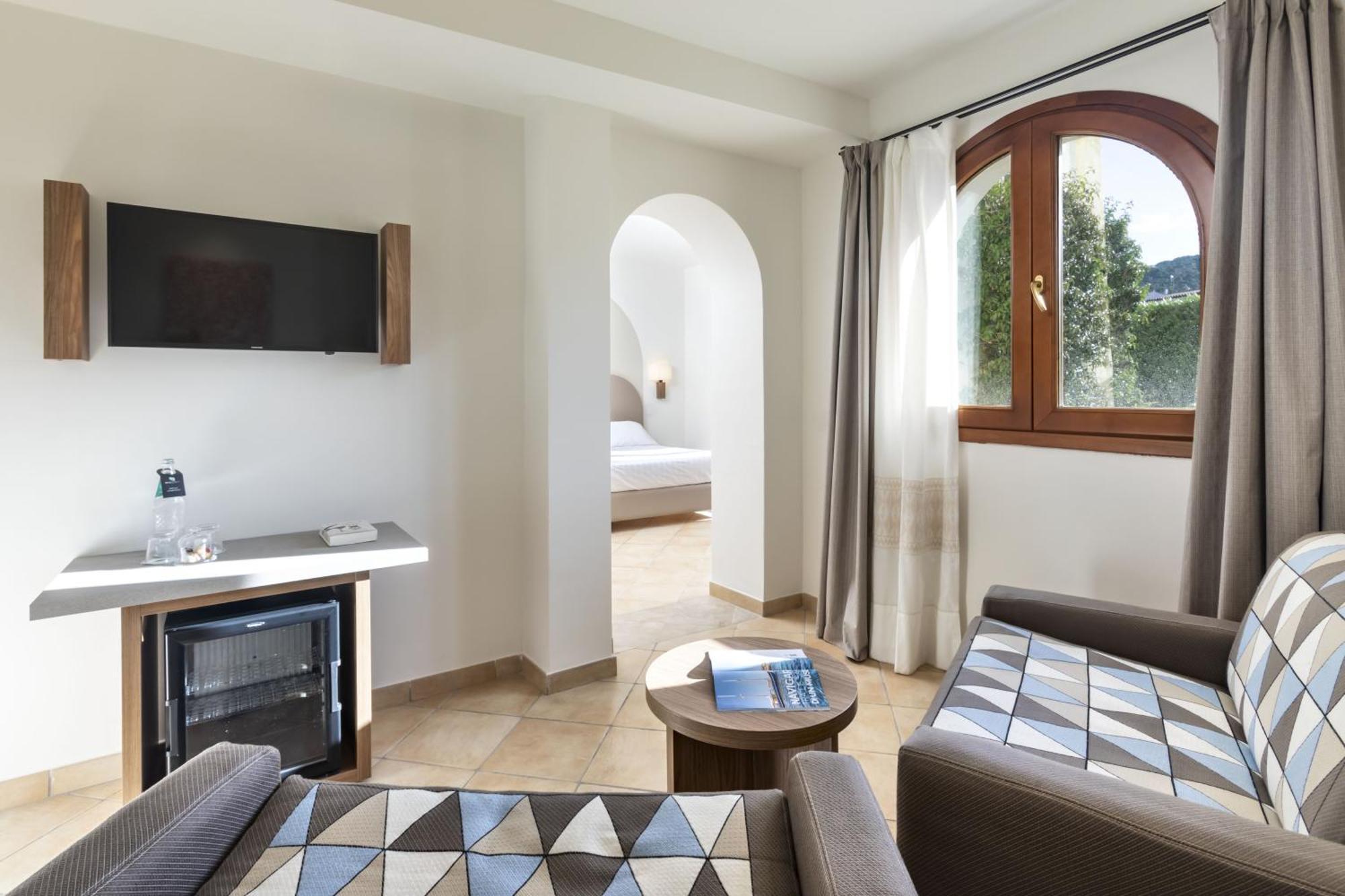 Blu Hotel Morisco 카니지오네 외부 사진