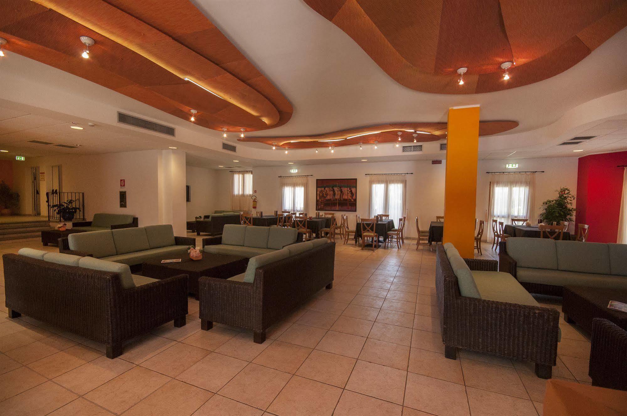 Blu Hotel Morisco 카니지오네 외부 사진